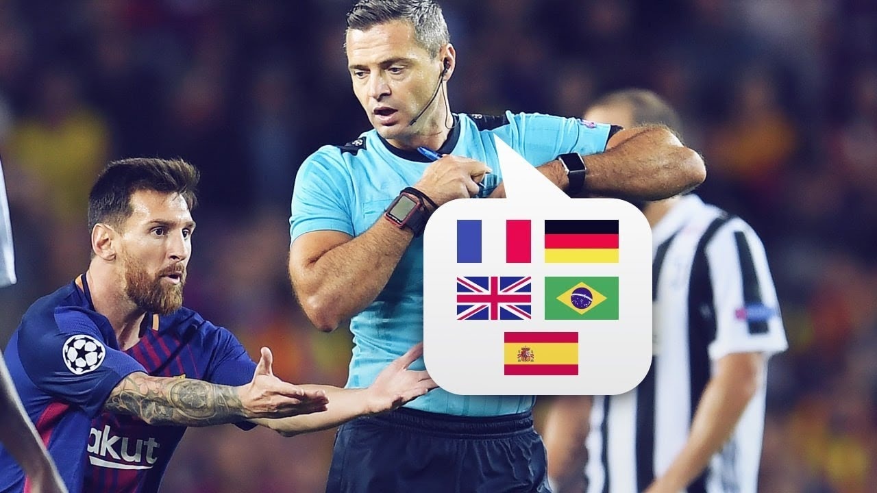 Trong tai bong da dung ngon ngu gi de noi voi cac cau thu? hinh anh