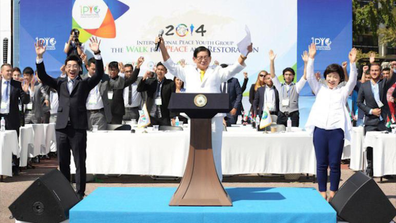 Cuu thanh vien Tan Thien Dia tiet lo bi mat ve giao phai gay tranh cai hinh anh