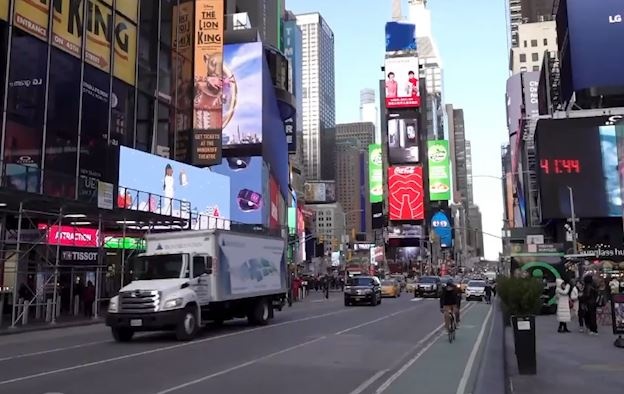 Dan New York tho o voi virus corona hinh anh