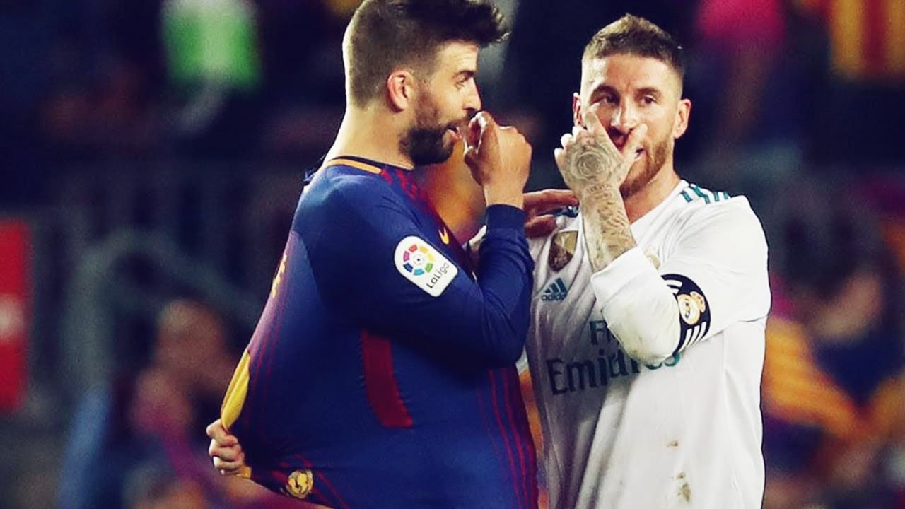 Ramos dap tra cau mia mai cua Pique o El Clasico hinh anh