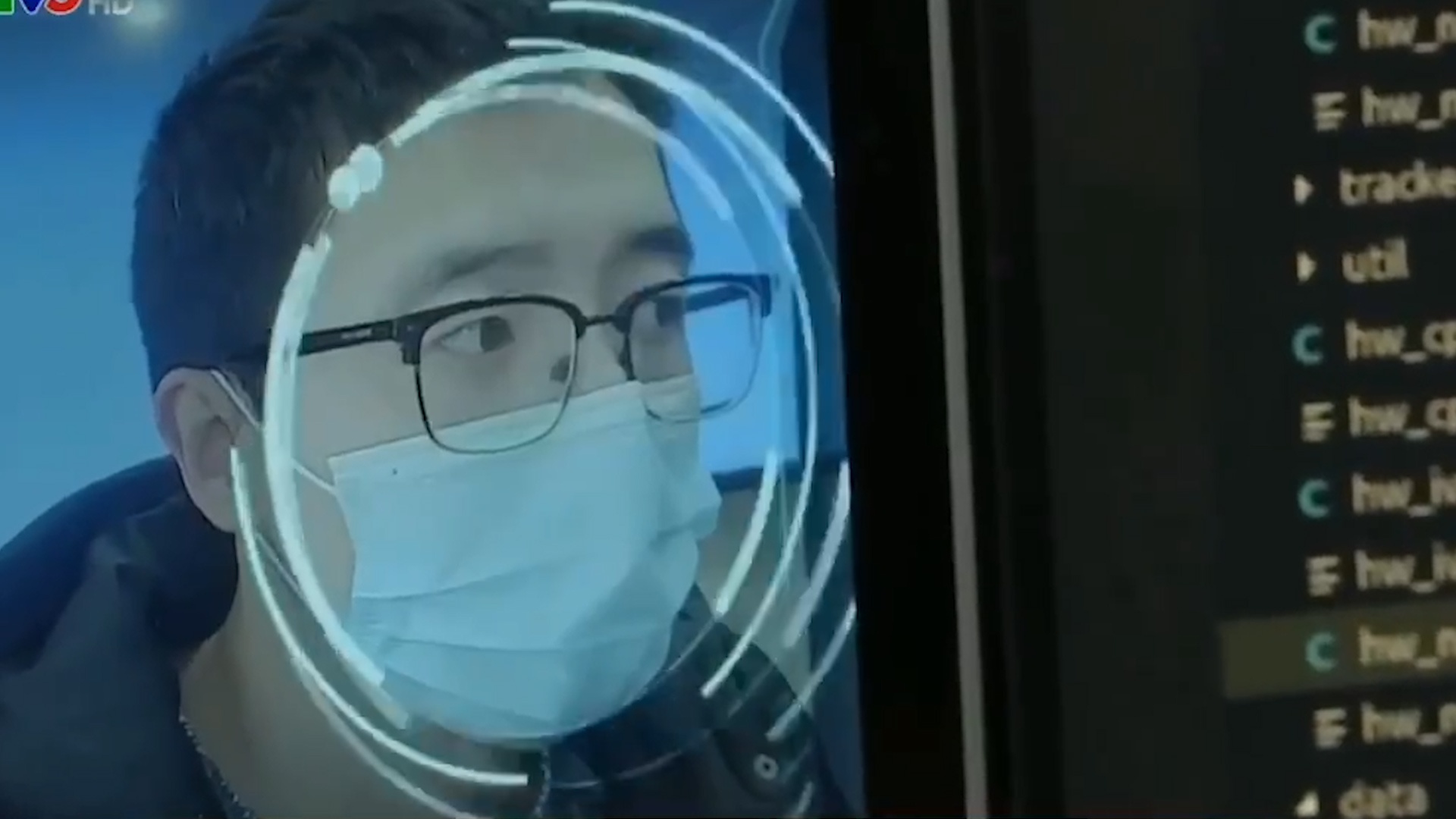 Ung dung nhan dien khuon mat ngay ca khi deo khau trang hinh anh