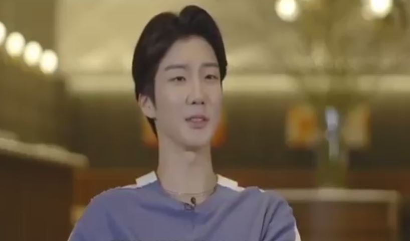 Ly do Seung Hoon (Winner) khong muon o cung Mino hinh anh