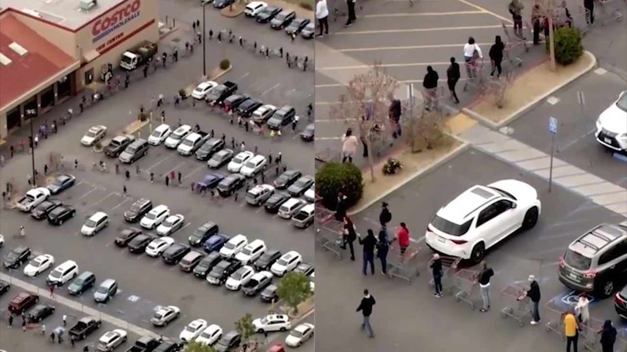 Xep hang dai o sieu thi My de mua do du tru vi dich hinh anh