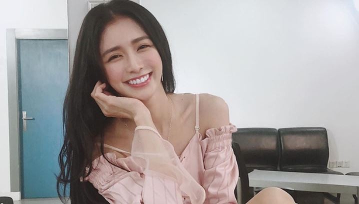 Thai Trac Nghi bat khoc tren song truyen hinh hinh anh