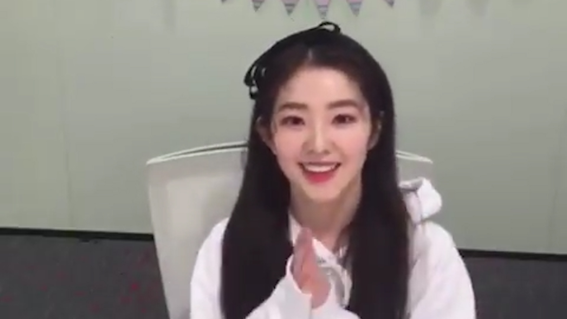 Irene (Red Velvet) hat chay trong ngay sinh nhat hinh anh