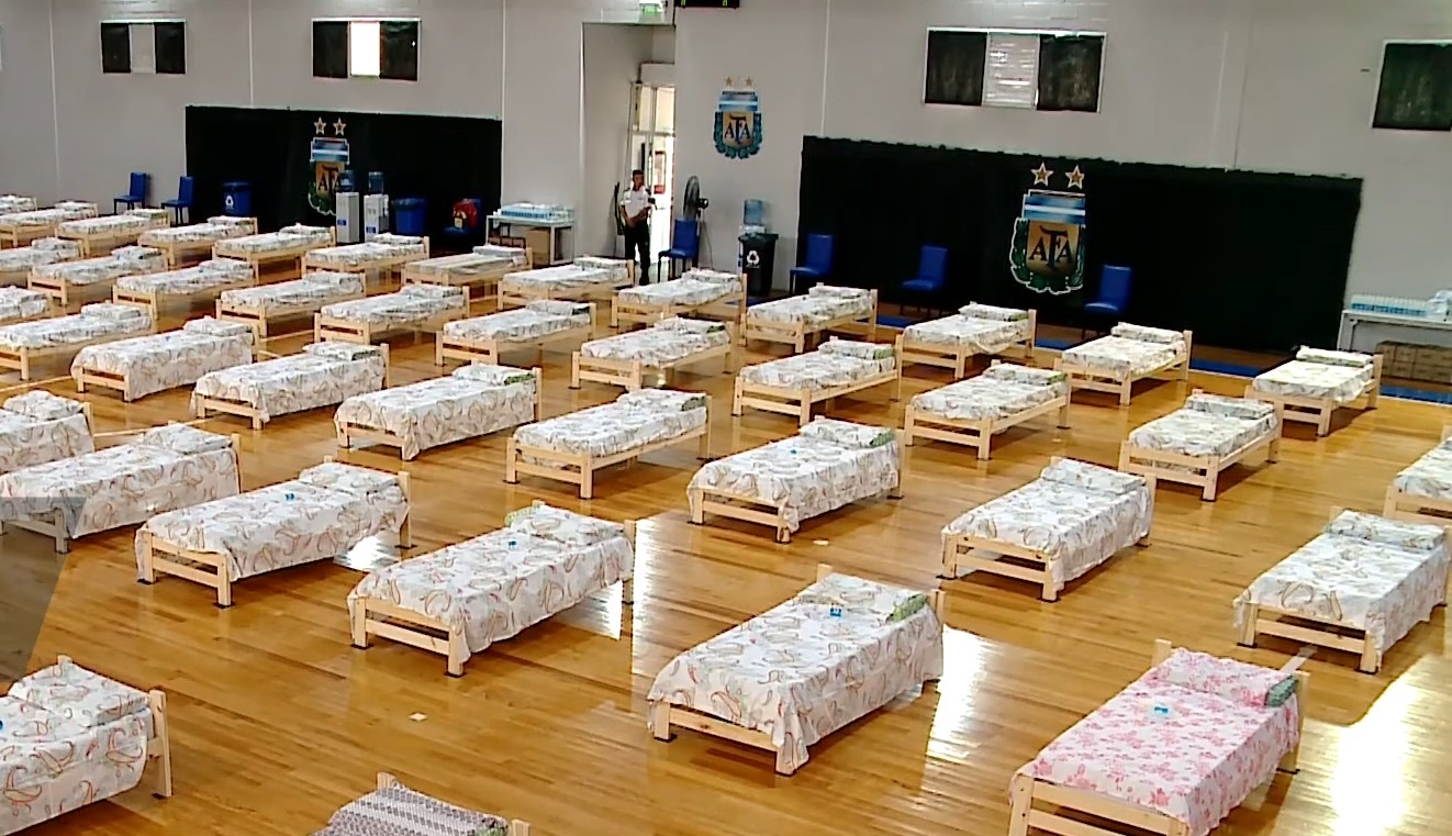 Argentina lap benh vien da chien ngay trong tru so Lien doan bong da hinh anh