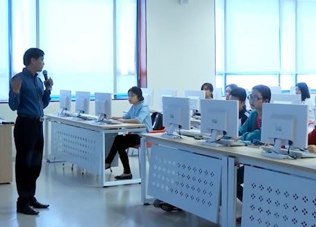 Nhieu truong dai hoc o TP.HCM giam hoc phi cho sinh vien hinh anh