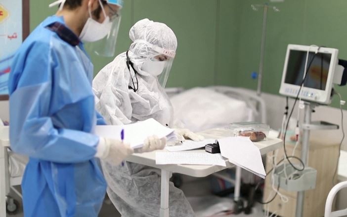 Ca tu vong vuot TQ, Iran van quyet cu tuyet My ho tro chong dich hinh anh