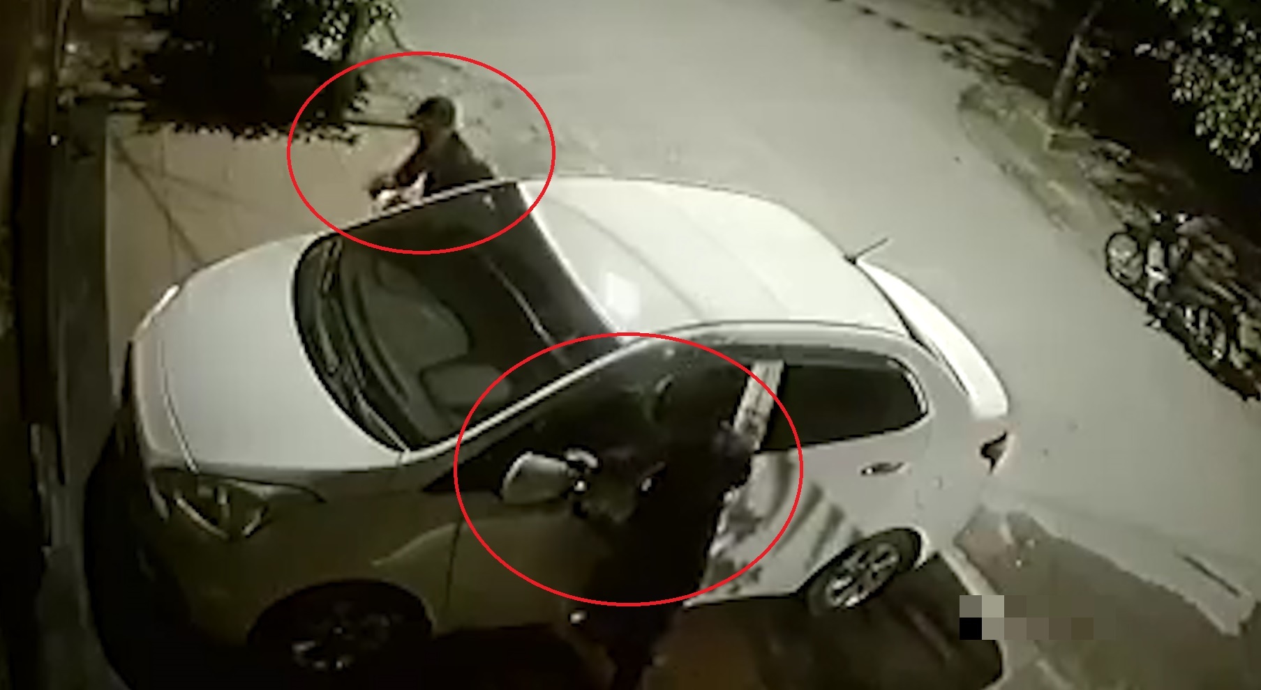 Trom vat guong oto trong 5 giay hinh anh