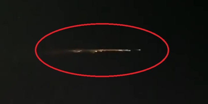 Cum sao bang hiem thay noi duoi bay qua bau troi hinh anh