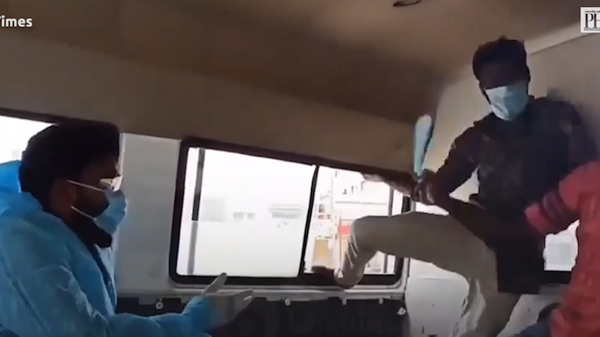 Nguoi vi pham phong toa bi cho tiep xuc 'benh nhan Covid-19' hinh anh