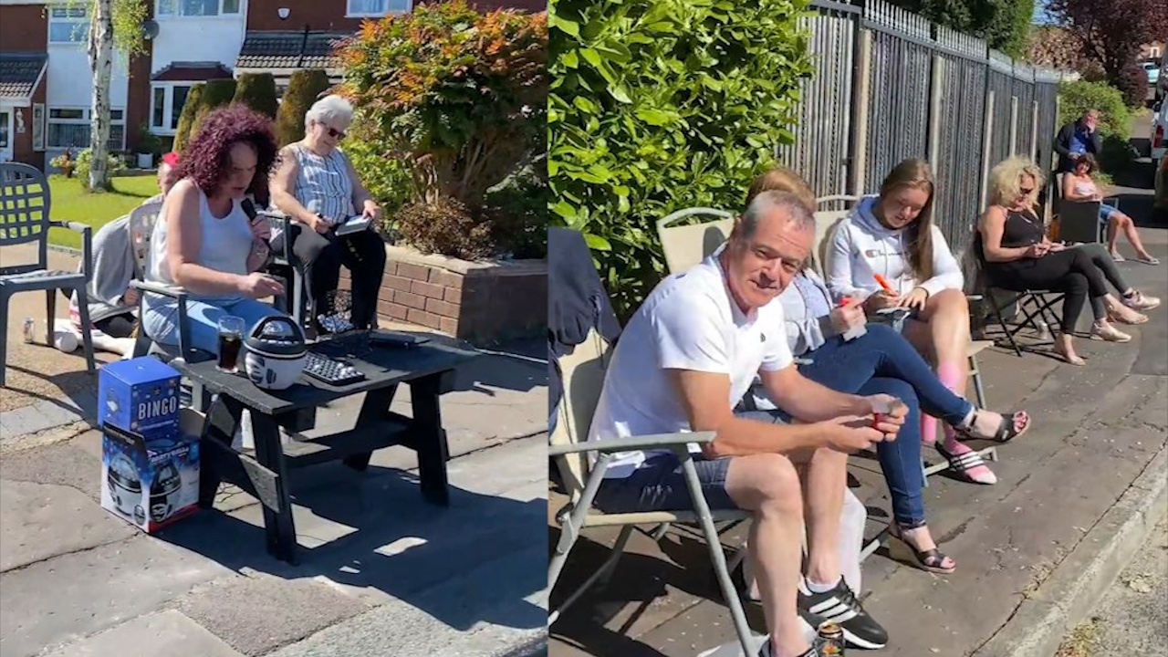 Choi lo to trong phong toa hinh anh