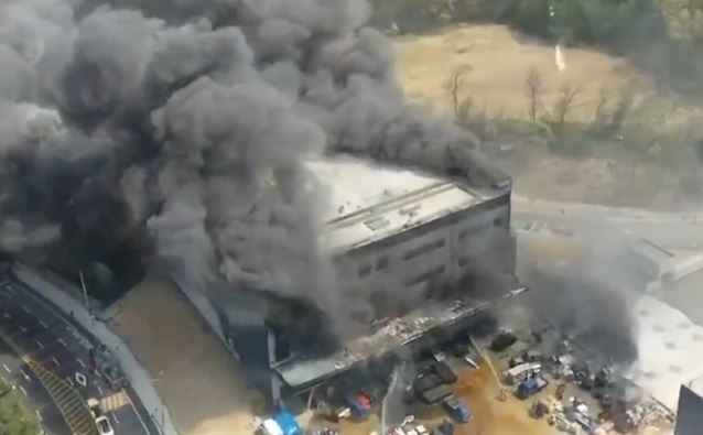 Chay lon tai cong truong xay dung khien hang chuc nguoi chet hinh anh