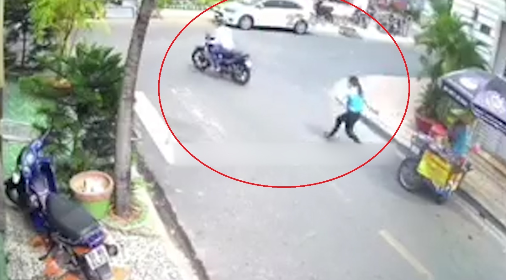 Cuop dien thoai nhanh nhu chop o TP.HCM hinh anh