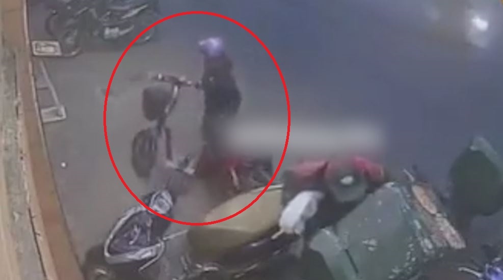 Trom xe dap dien hinh anh