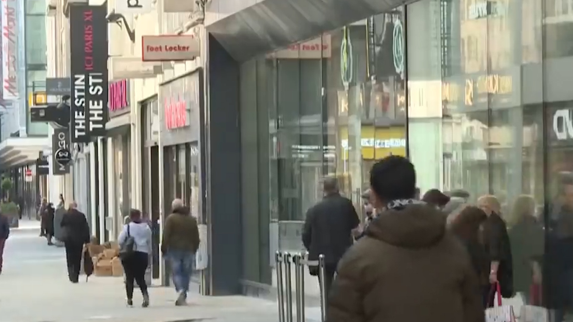 Kinh te chau Au dan mo cua lai hinh anh