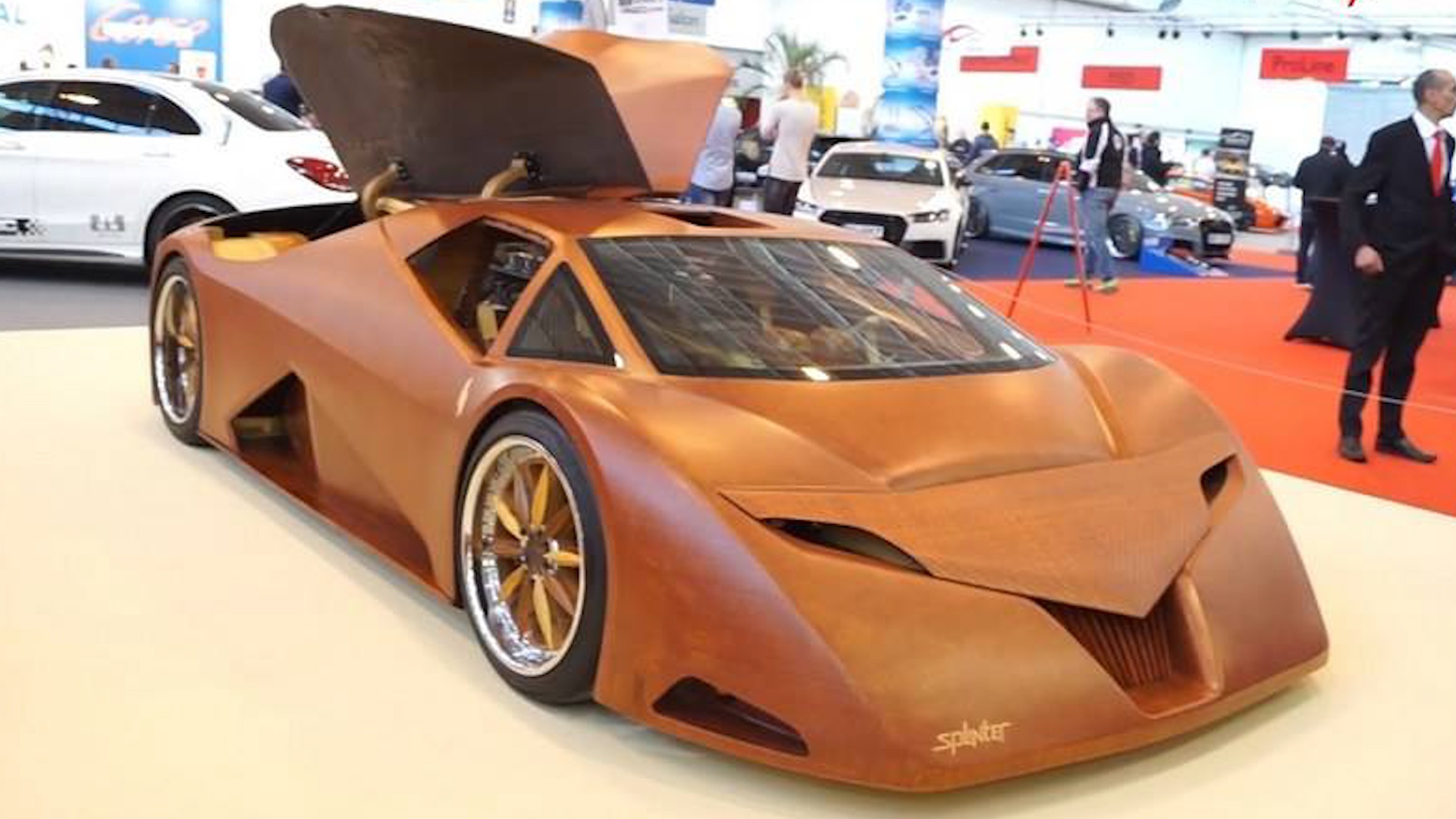 Ben trong sieu xe Bugatti than go voi cong suat 600 ma luc hinh anh