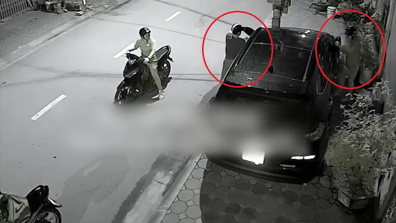 Bang trom vat guong oto trong 30 giay hinh anh