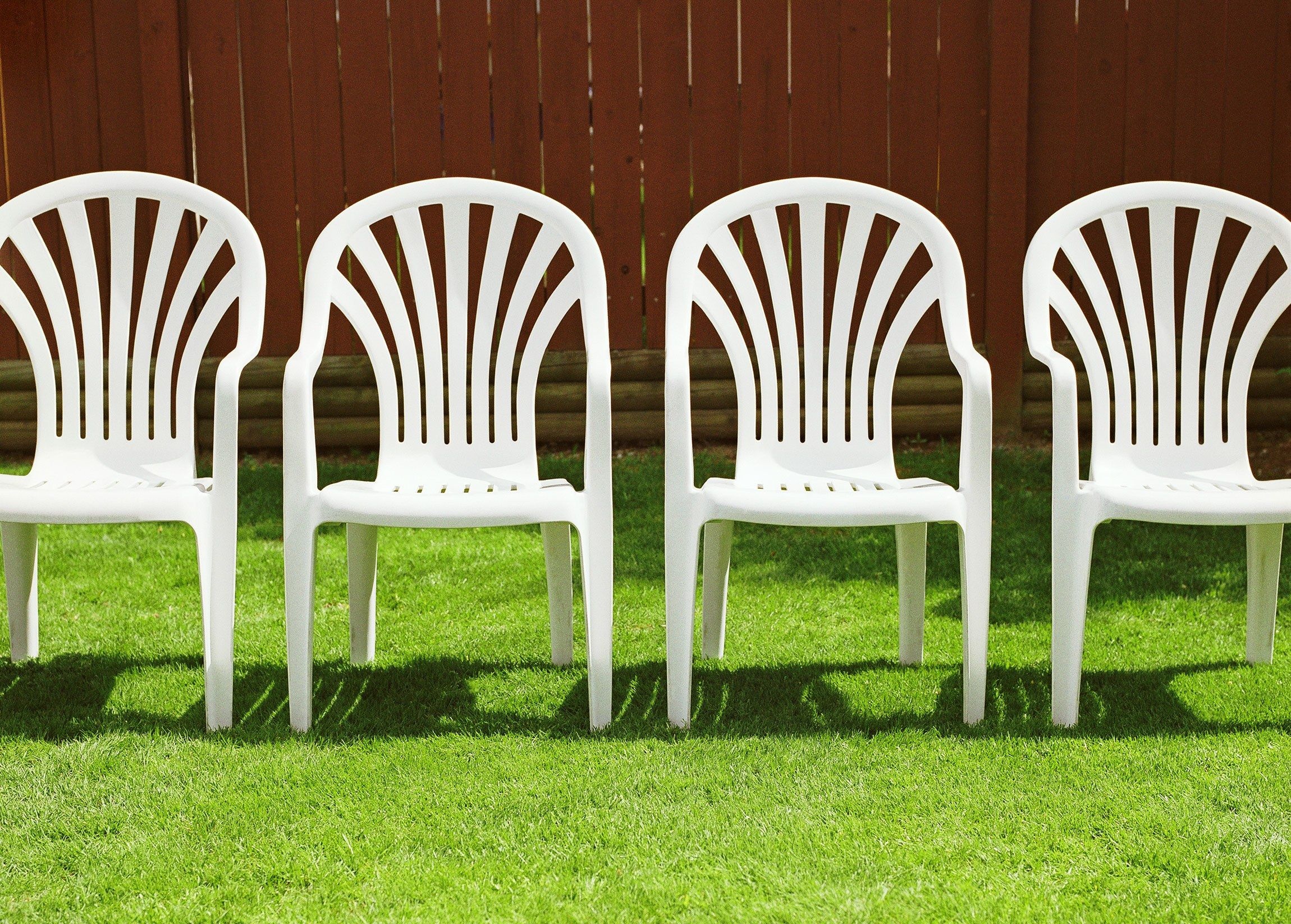 Bi mat khoa hoc dang sau chiec ghe ban chay nhat lich su hinh anh