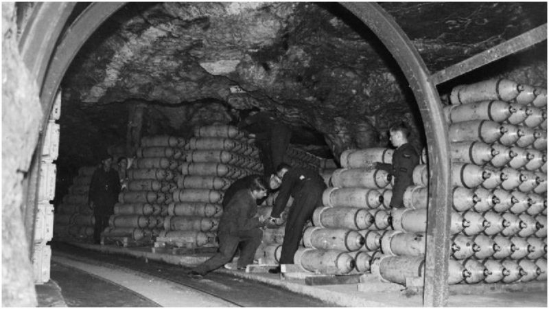 Ke hoach dao ham min tieu diet 10.000 binh linh thoi The chien I hinh anh