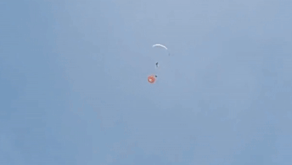 Hai nguoi choi du luon va vao nhau o do cao hon 1.500 m hinh anh