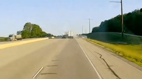 Tai nan lien hoan tren cao toc o My khien nhieu nguoi thuong vong hinh anh