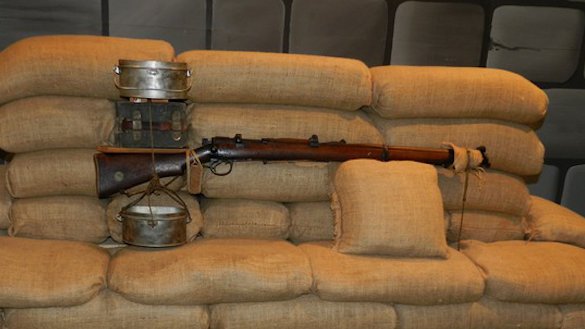 Phat minh tung giup quan Anh-Phap rut lui ma khong chiu ton that hinh anh