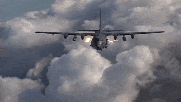 Hung than tren khong AC-130 cua My nguy hiem nhu the nao? hinh anh