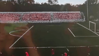 Cau thu bi set danh trung khi dang sut bong tai Nga hinh anh