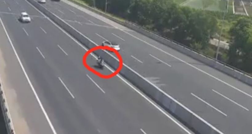 Xe may lao nhanh tren duong cao toc Ha Noi - Hai Phong hinh anh