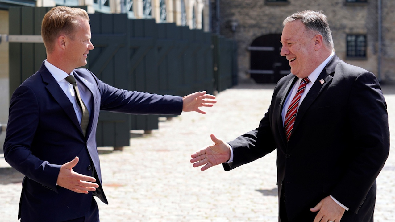 Ngoai truong My nguong ngung vi bi tu choi bat tay o Dan Mach hinh anh