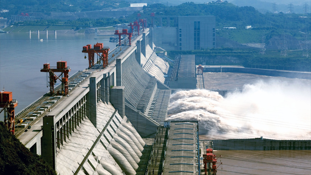 Dot lu thu 3 tren song Duong Tu gay ap luc len dap Tam Hiep hinh anh