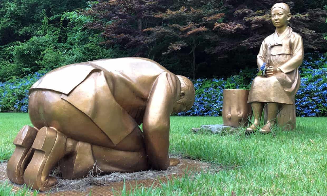 Tuong phu nu 'mua vui' o Han Quoc khien chinh phu Nhat Ban gian du hinh anh