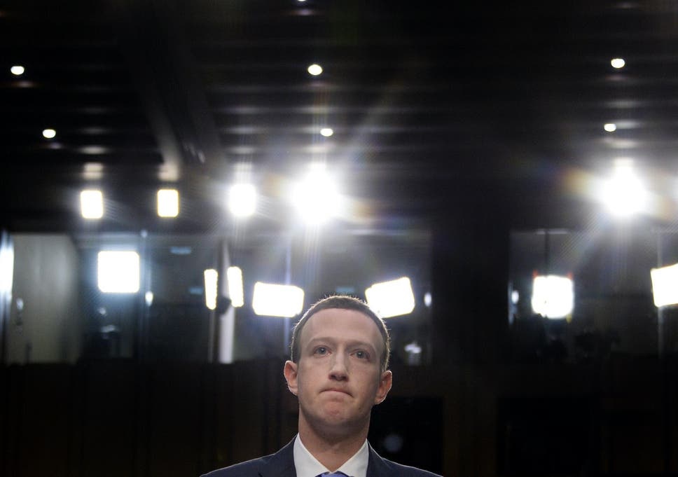 CEO Facebook huong mui dui ve doi thu tai phien dieu tran dau tien hinh anh