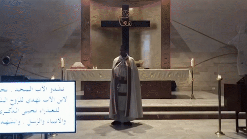 Canh mai nha tho rot khien vi linh muc phat hoang o Beirut hinh anh