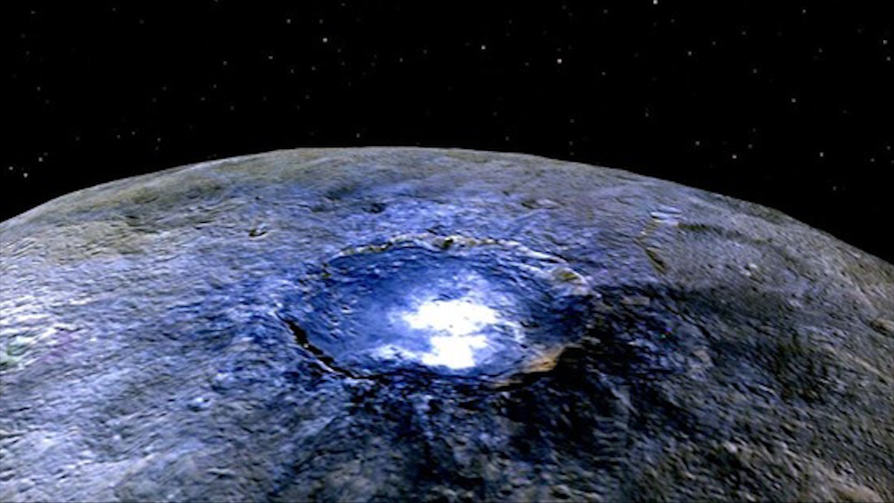 NASA vua phat hien dai duong bi an hinh anh