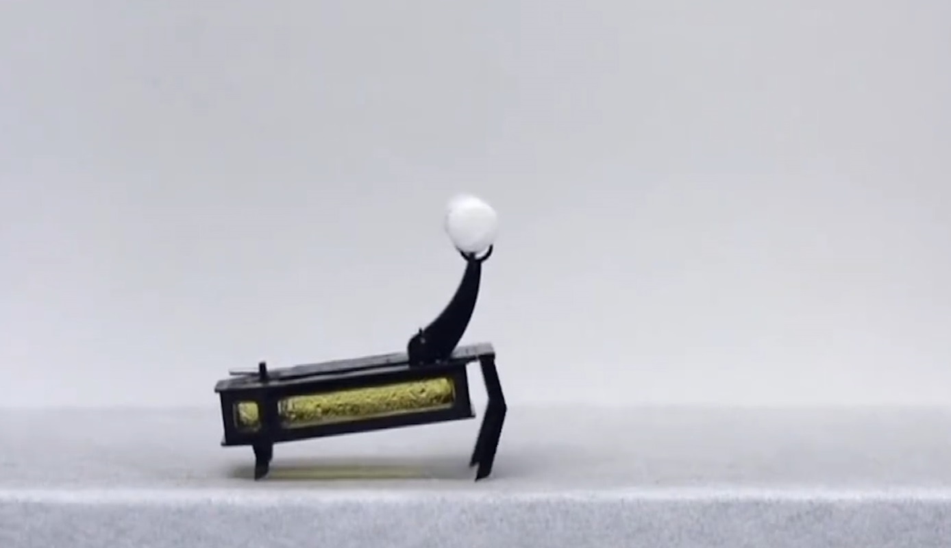 My ra mat robot sieu nho hinh anh