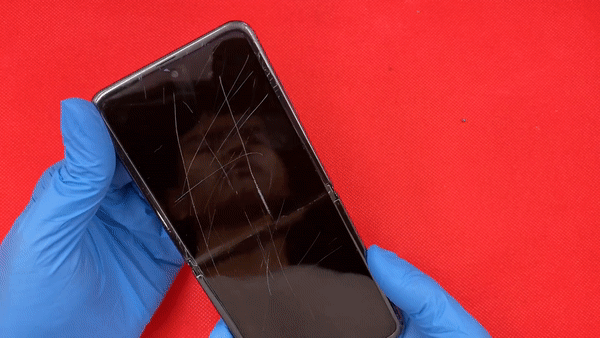 Sua chua chiec Galaxy Z Flip bi hu man hinh hinh anh