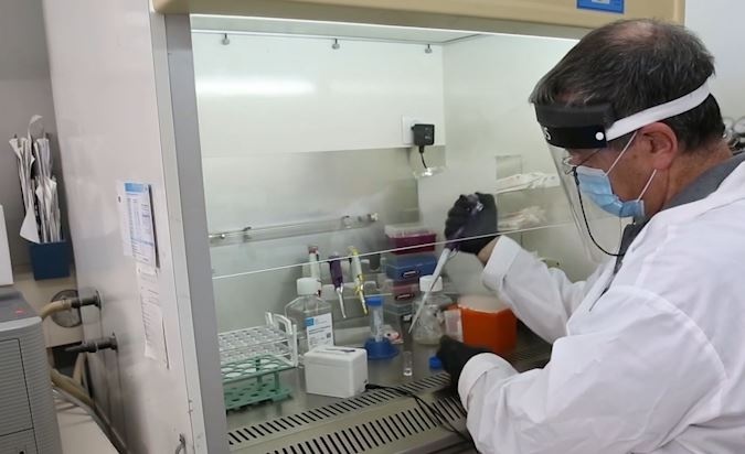 Israel dung AI de xet nghiem Covid-19 hinh anh