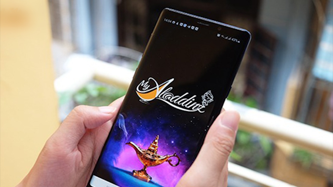 Tranh bay lua dao cua cong ty da cap hinh anh