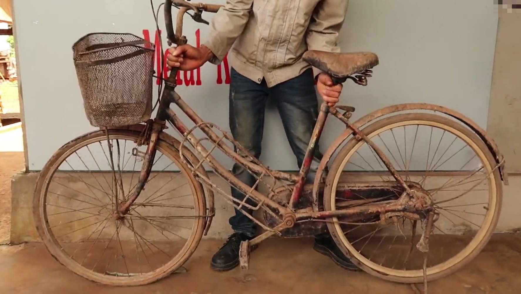 Phuc che chiec xe dap hon 20 nam tuoi hinh anh