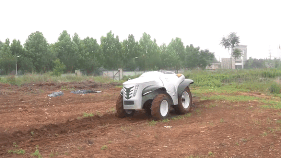 Xe may keo 5G chay bang hydro hinh anh