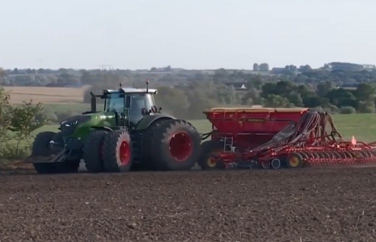 Ve tinh khong gian ho tro san xuat nong nghiep hinh anh