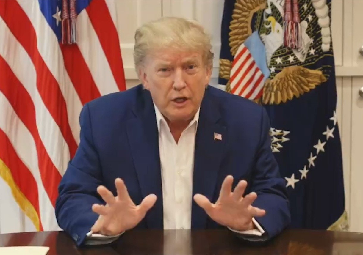 Ong Trump: Toi khong the bi nhot mai o tren lau hinh anh