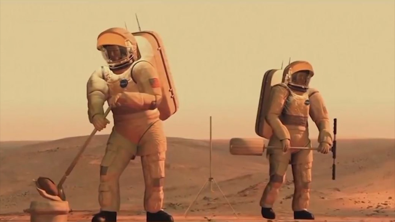 Trong cu cai va bau cu tong thong My ngay tren tau vu tru hinh anh