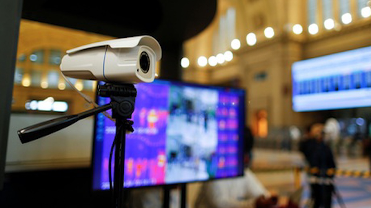 Camera thong minh ho tro phong dich hinh anh