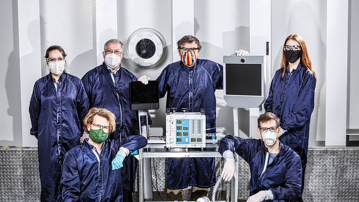 NASA co the day nhanh qua trinh tao ra vaccine hinh anh