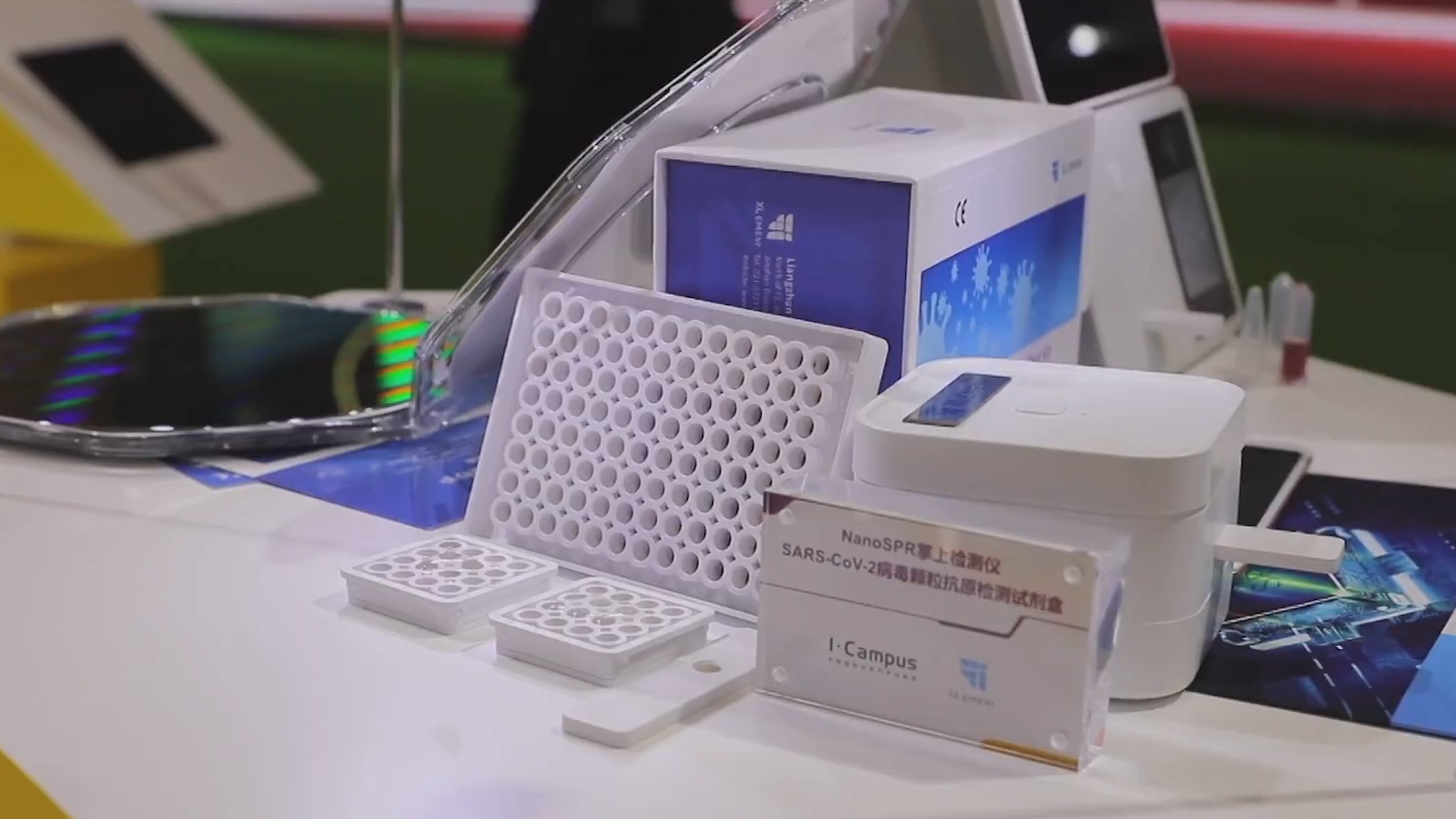 Thiet bi phat hien Covid-19 trong 15 phut hinh anh