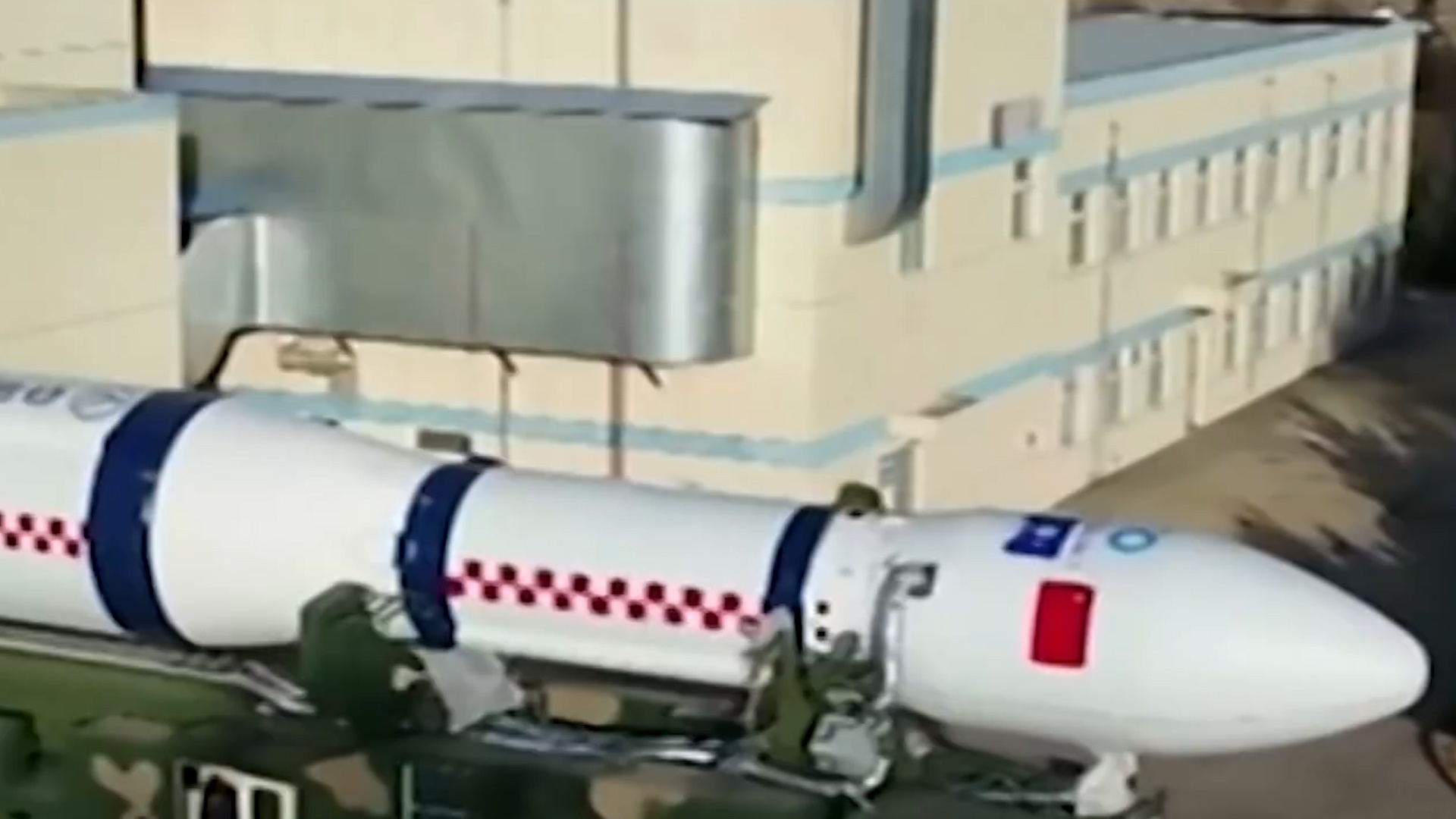 Trung Quoc phong ve tinh 6G dau tien tren the gioi len quy dao hinh anh