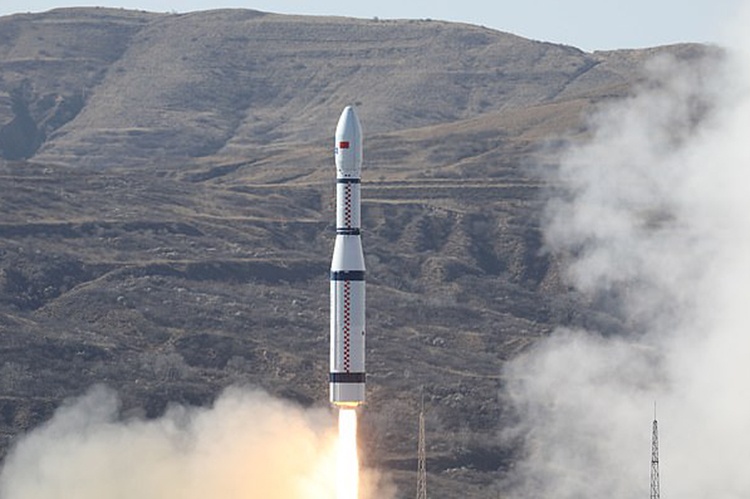 Trung Quoc phong ve tinh 6G dau tien hinh anh